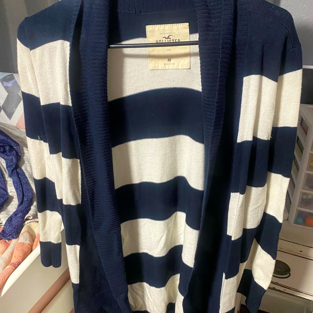Women’s Medium Hollister cardigan